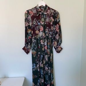 ZARA Floral Ruffle Dress XS